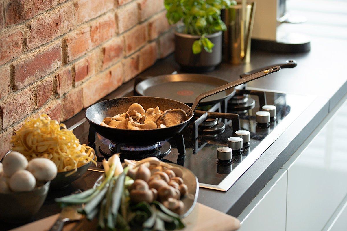 THE KITCHEN SHELF Sales -THE KITCHEN SHELF Sales g 19